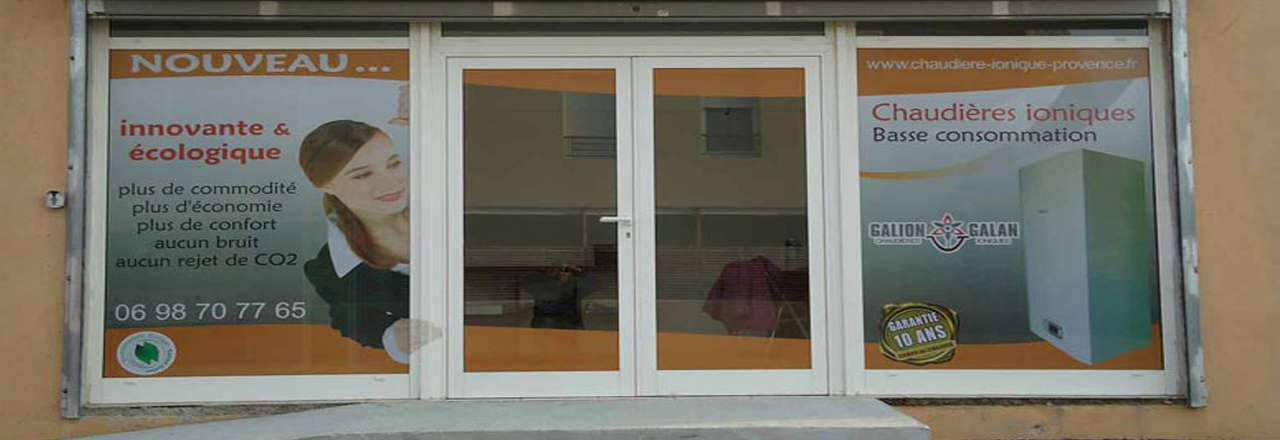 Vitrophanie et Décoration pour vitrine - Melun - Fontainebleau - Savigny